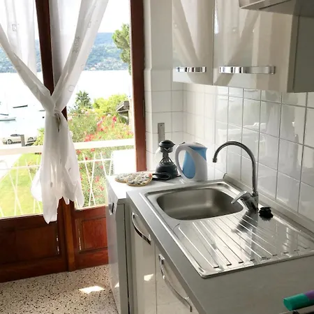 Lungolago Dino Ciani - 2 Villa
